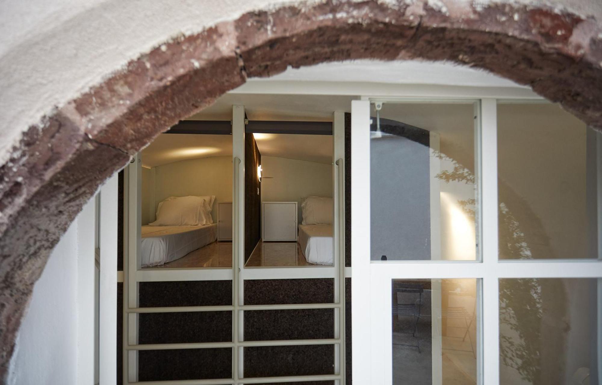 Hostel 16 Oia Экстерьер фото